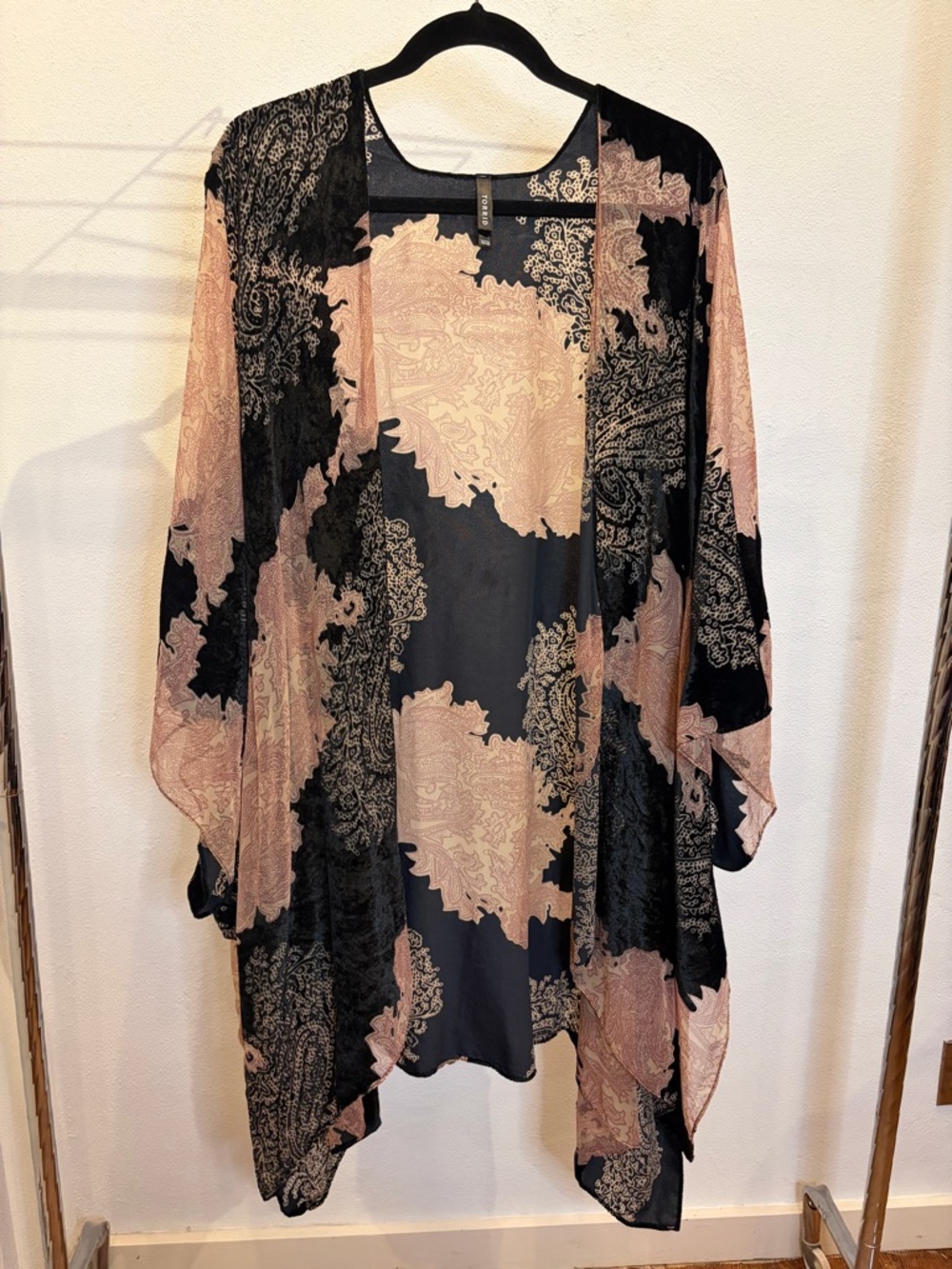 torrid Black and Blush Pink Paisley Kimono Cover-Up